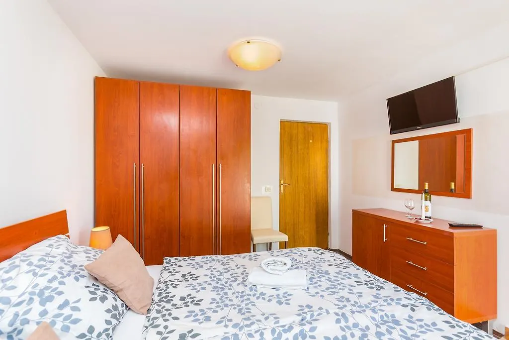 Bed & Breakfast La Fontana Medulin-1